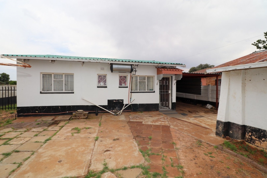 2 Bedroom Property for Sale in Randlespark North West
